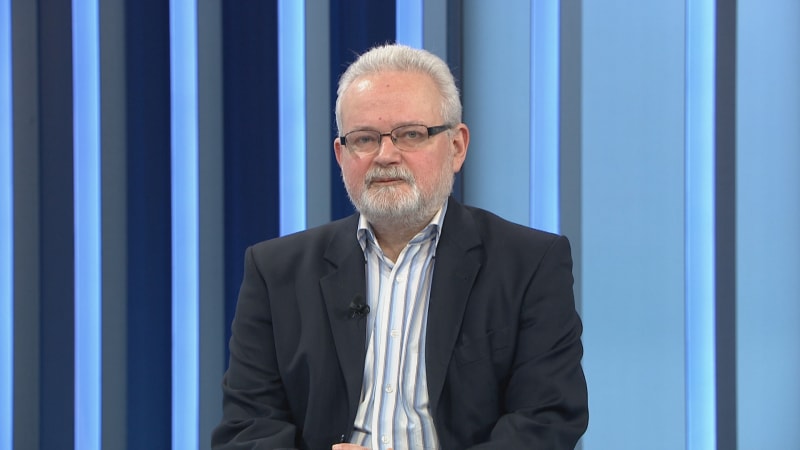 Schmarz: Okamura by se měl mírnit, chce-li do vlády. Kulidakis řekl, kdo je politicky nedospělý