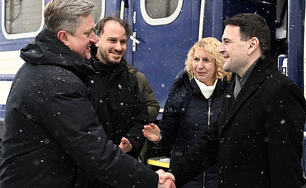 Macinka je na Ukrajině, cestu komplikovaly ruské útoky. Sybiha ho označil za přítele