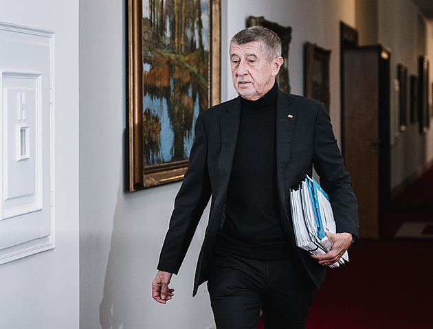 Babiš prozradil detaily muniční iniciativy. Ten člověk neví, co dělá, zuří Fiala