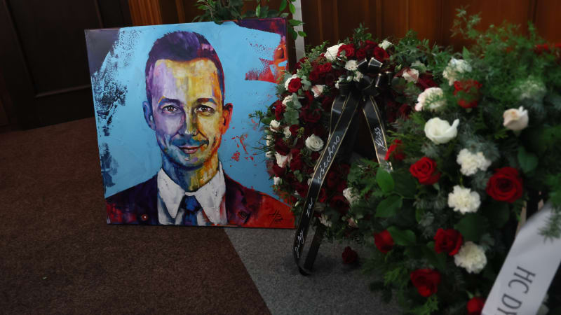 Rok od smrti moderátora Jirky Vondry. Kolegové z Radia Kiss na něj dojemně zavzpomínali