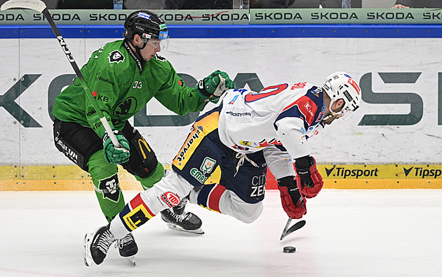 ONLINE: Pardubice prohrávají v Boleslavi, Liberec vyrovnal proti Třinci